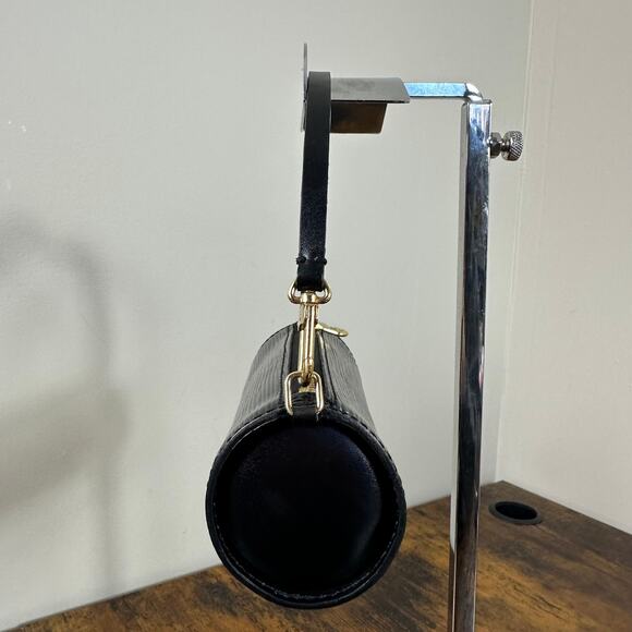 Louis Vuitton Mini Papillon Pouch Bag - Black Epi Leather - Picture 5 of 12